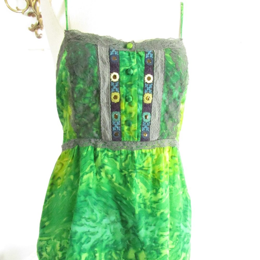 Free PeopleGreen Rayon Tank Top. Bohemian Festival Tank top